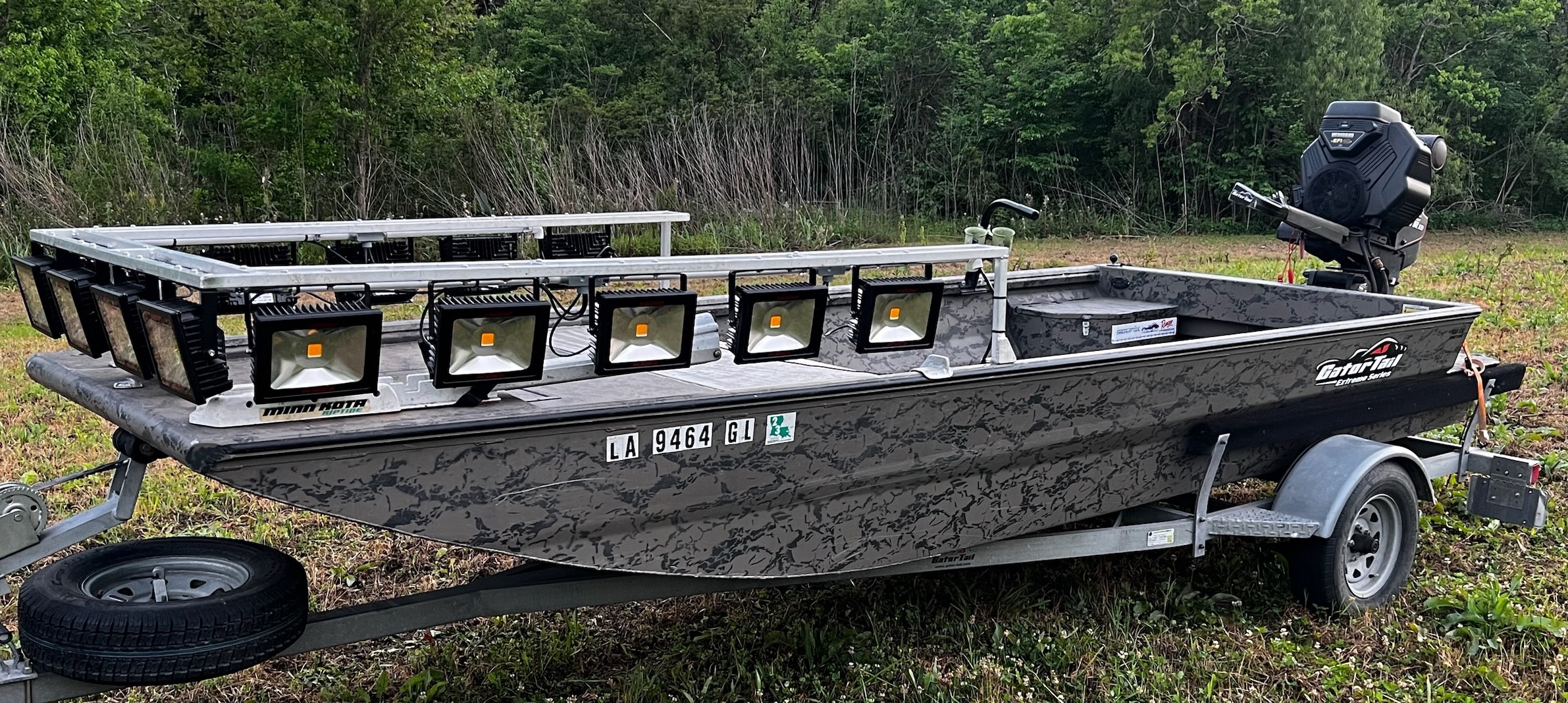Predator Bowfishing Gator Tail boat